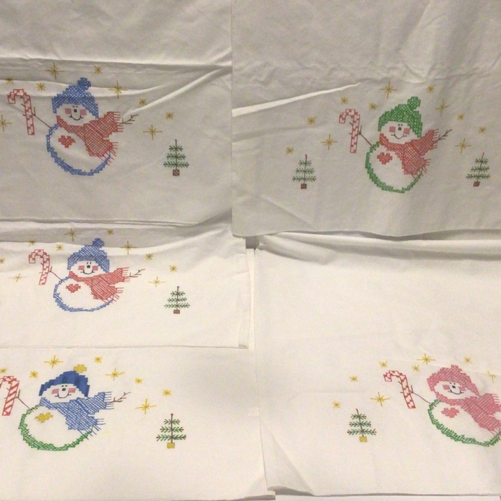 White Snowman Cross-Stitch Pillowcase Set - Festive Holiday Bedding